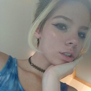 Meet your Posher, Zoe